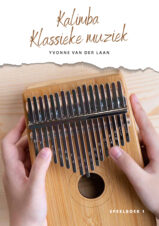 Bekijk deze Boekenkaft van boek Kalimba - Klassieke muziek - Speelboek 1 van Yvonne van der Laan